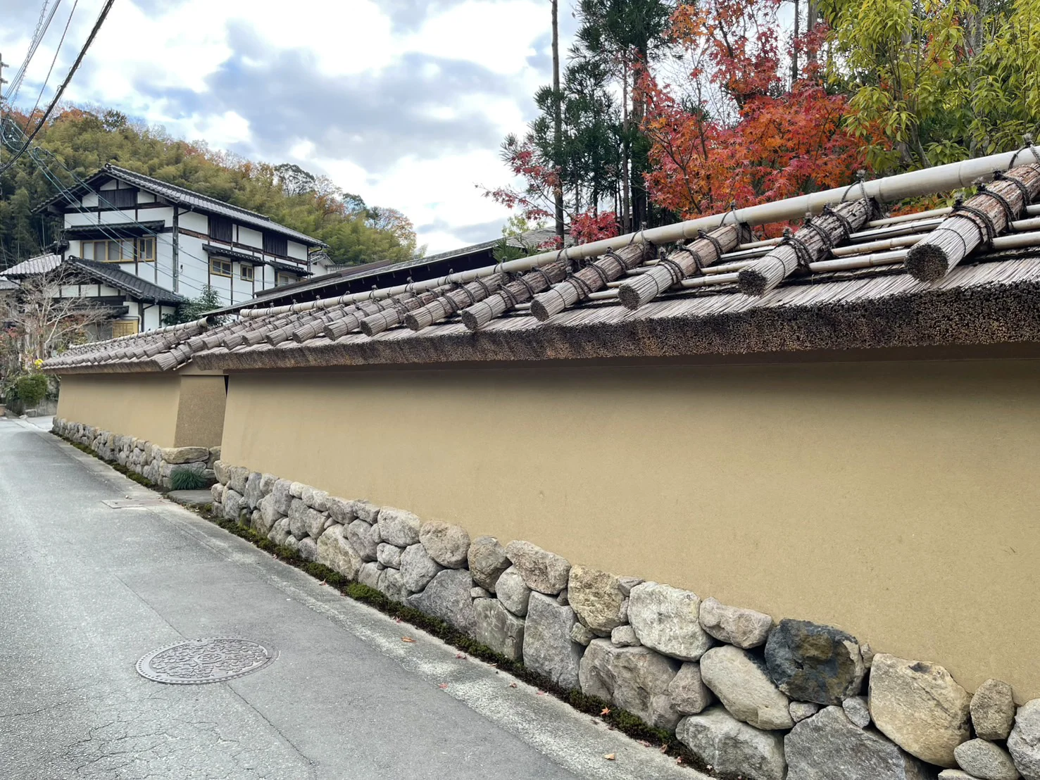 歴史ある土地で和文化に触れながら働くことができる