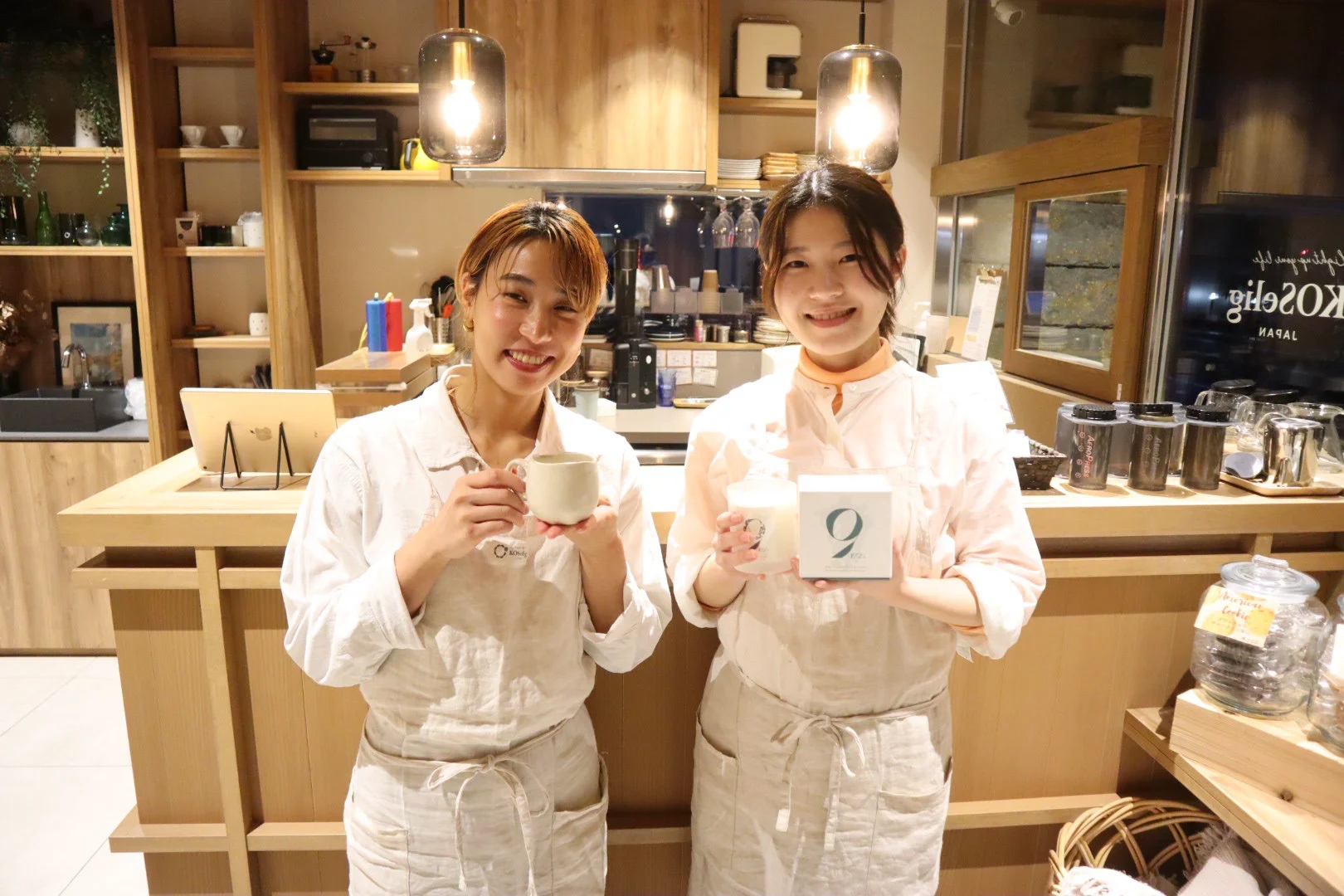 【未経験歓迎｜急成長中ブランドの最前線に挑む！】ウェルネスブランドの店頭販売スタッフ（リーダーポジション）を大募集！